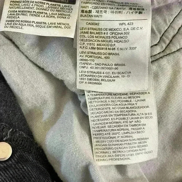 Unisex Original Levi’s 501 Black Denim Jeans  5 Pocket Design 36x30 - Picture 11 of 13